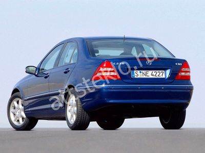 Автостекла Mercedes-Benz C W203 c установкой в Москве